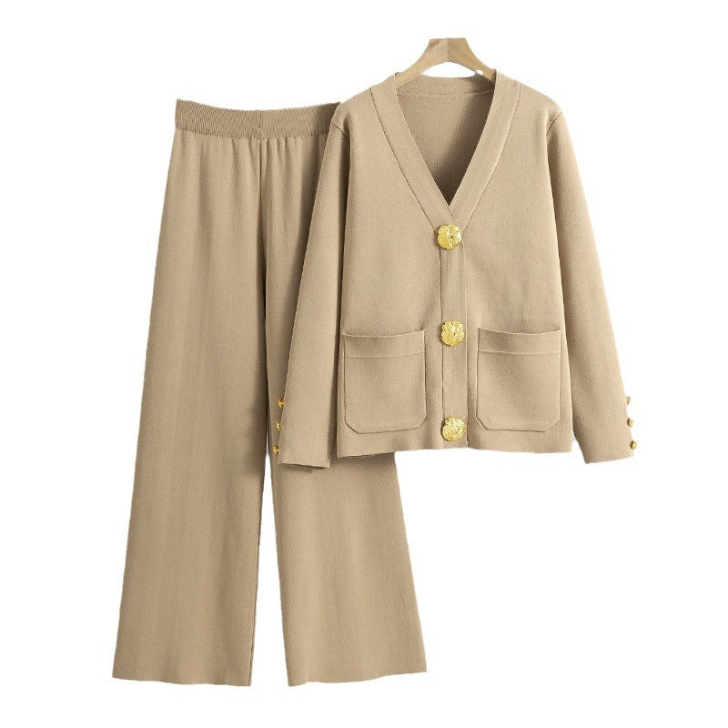 Ensemble Cardigan Tricoté — Chic & Effortless