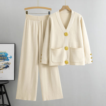 Ensemble Cardigan Tricoté — Chic & Effortless