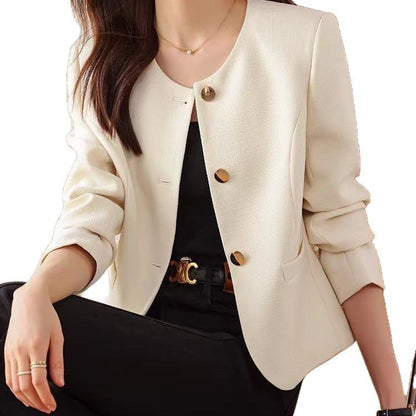 Veste Courte Col Rond — Simplicité & Élégance